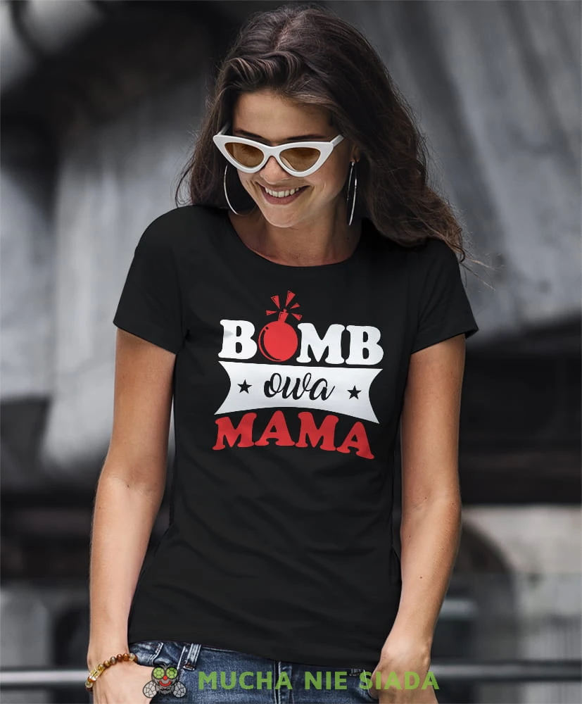 bombowa mama czarna koszulka dla mamay.jpg
