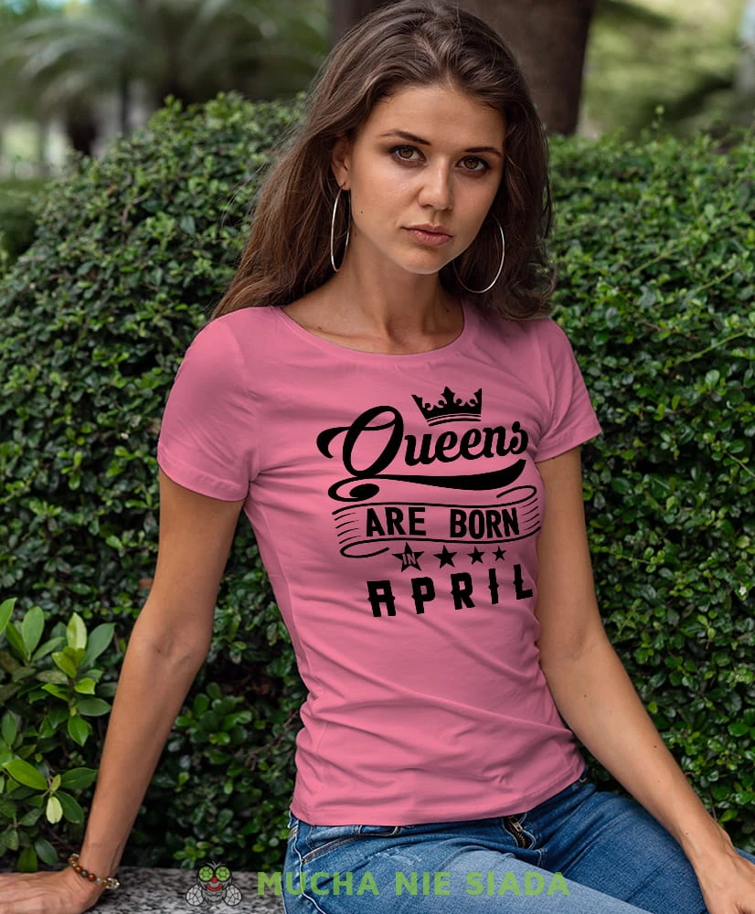 queens are born in różowa koszulka urodzinowa na urodziny.jpg