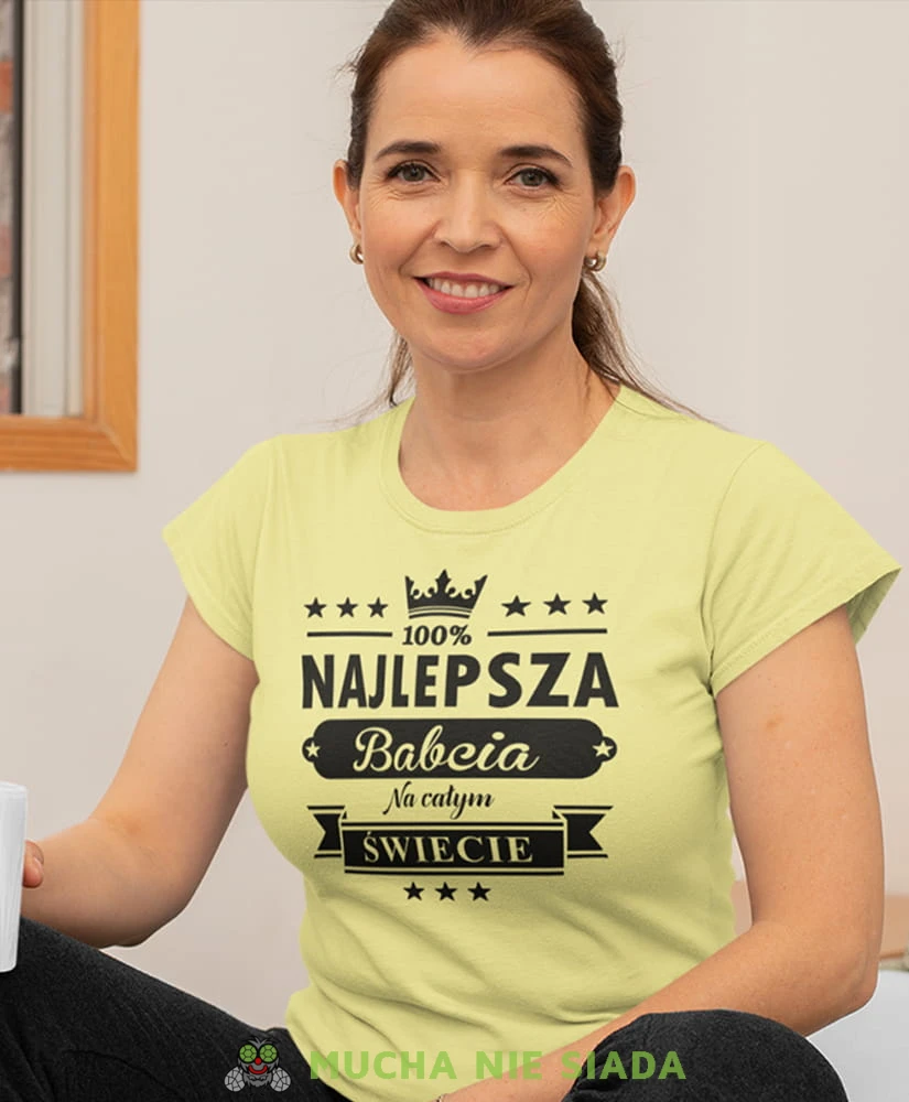 najlepsza babcia na całym świecie żółta damska koszulka dla babci z nadrukiem babcia.jpg