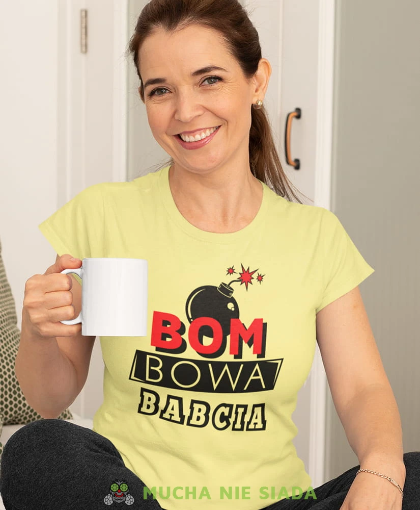 bombowa babcia żółta damska koszulka dla babci z nadrukiem babcia.jpg