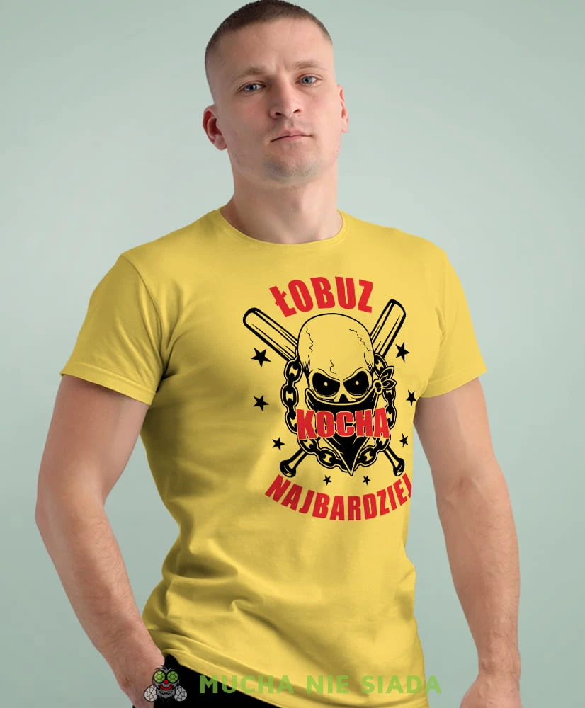 łobuz kocha najbardziej żółta męska koszulka z nadrukiem na co dzień, na prezent, fajna koszulka dla chłopaka.jpg