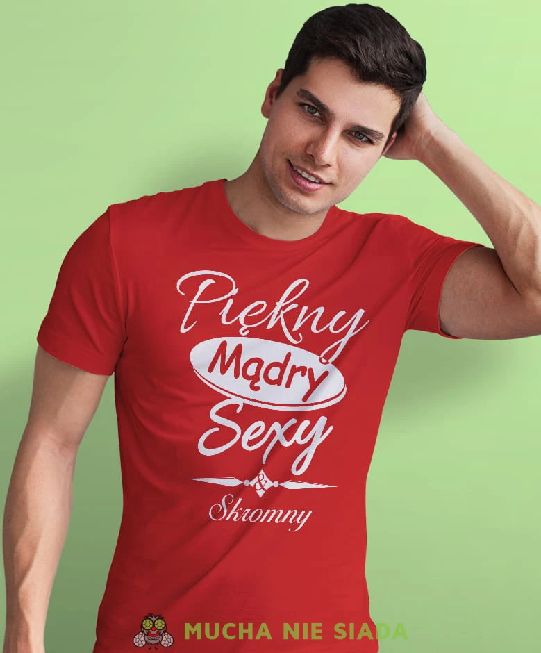 piękny mądry sexy i skromny czerwona męska koszulka z nadrukiem na co dzień, na prezent, fajna koszulka, dla męża, dla chłopaka.jpg
