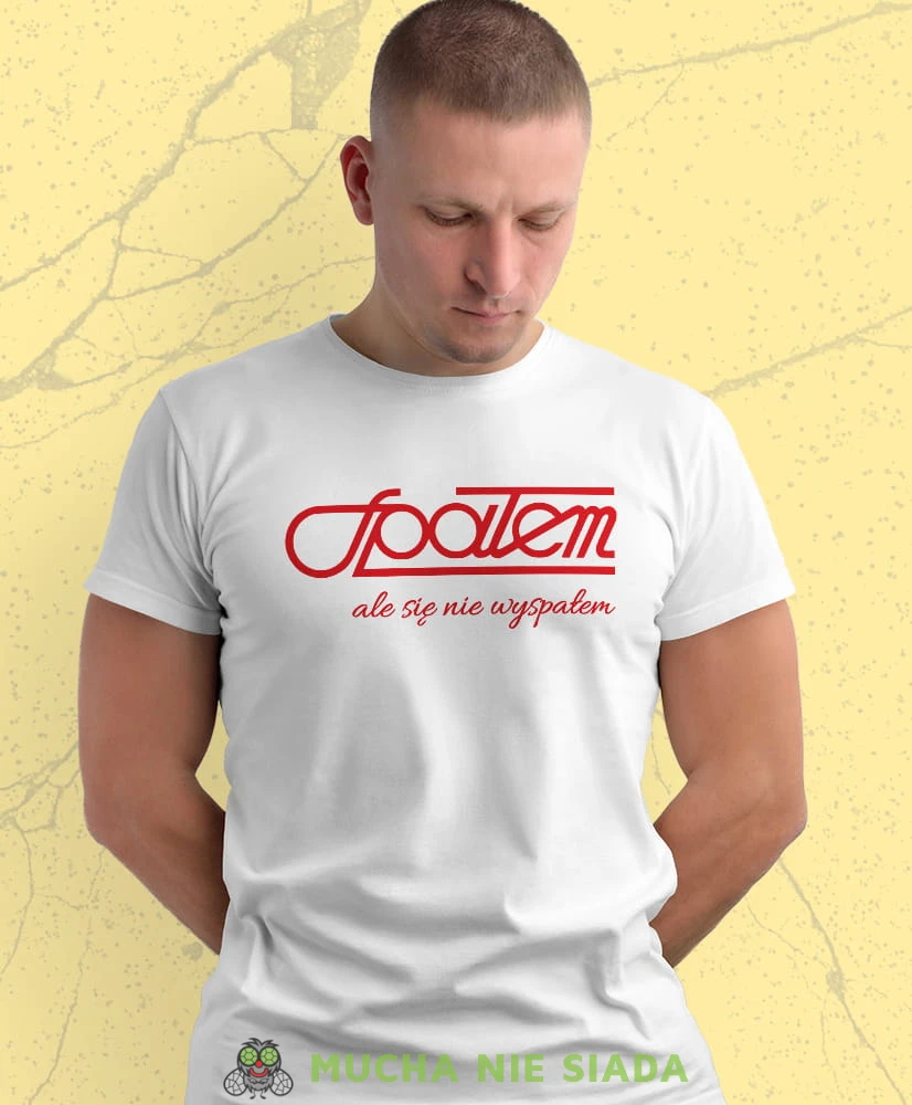 spałem ale się nie wyspałem biała męska koszulka z nadrukiem na co dzień, na prezent, fajna koszulka.jpg