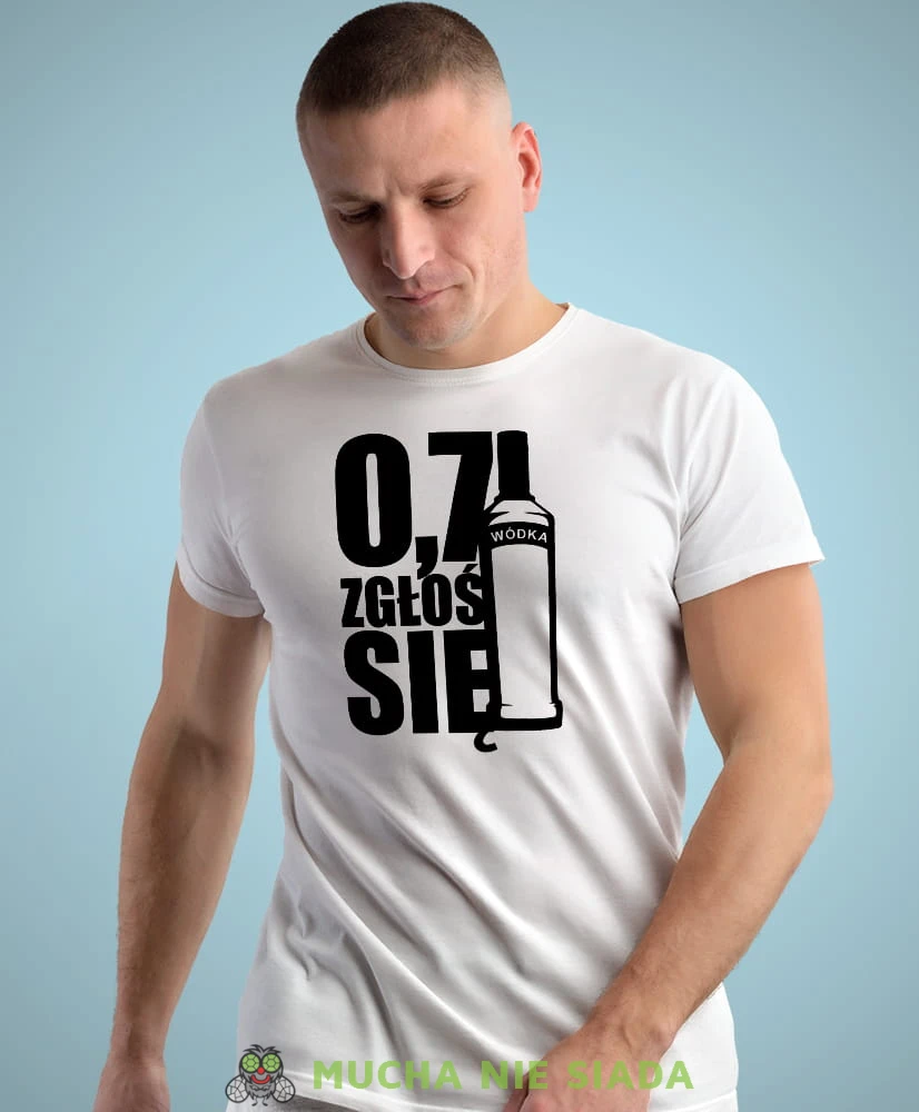 0,7 zgłoś się biała męska koszulka z nadrukiem na co dzień, na prezent, fajna koszulka.jpg