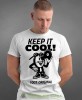 keep it cool, biała męska koszulka z nadrukiem na co dzień, na prezent, fajna koszulka.jpg