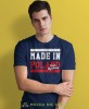 made in poland Polak Wyjątkowy, granatowa męska koszulka z nadrukiem, koszulka patriotyczna, koszulki z grafiką patriotyczną, dla mężczyzny, dla chłopaka na prezent, koszulka Polska, koszulki Polska.jpg