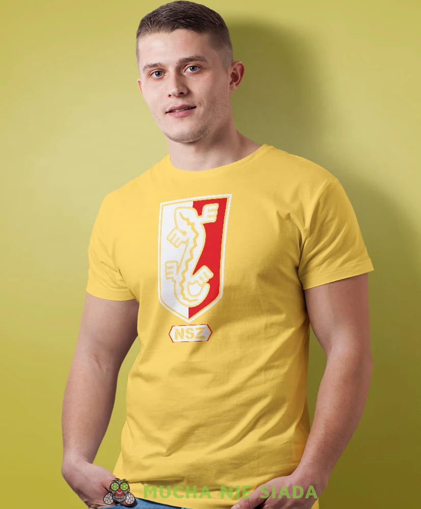 NSZ biało czerwony, żółta męska koszulka z nadrukiem, koszulka patriotyczna, koszulki z grafiką patriotyczną, dla mężczyzny, dla chłopaka na prezent, koszulka Polska, koszulki Polska.jpg