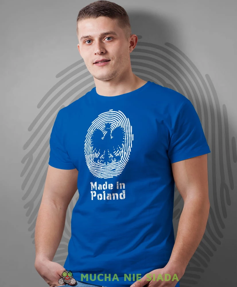 made in Poland, orzeł, odcisk palca, niebieska męska koszulka z nadrukiem, koszulka patriotyczna, koszulki z grafiką patriotyczną, dla mężczyzny, dla chłopaka na prezent, koszulka Polska, koszulki Polska.jpg