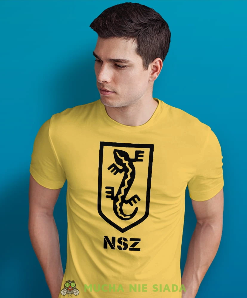 NSZ, Narodowe Siły Zbrojne, żółta męska koszulka z nadrukiem, koszulka patriotyczna, koszulki z grafiką patriotyczną, dla mężczyzny, dla chłopaka na prezent, koszulka Polska, koszulki Polska.jpg