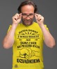 jestem dumny z wielu rzeczy ale żadna z nich nie przebije bycia dziadkiem żółta koszulka męska dla dziadka, na urodziny, na dzień dziadka, na prezent.jpg