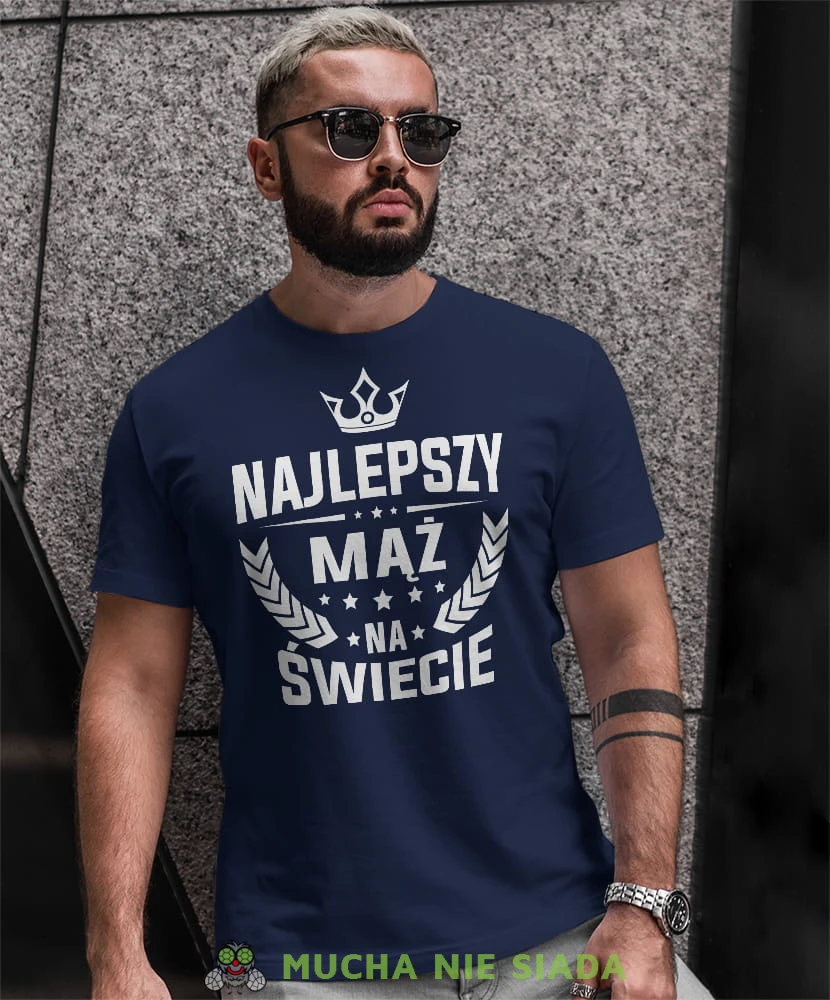 najlepszy mąż na świecie korona, granatowa męska koszulka z nadrukiem dla męża, na co dzień, na prezent, fajna koszulka.jpg