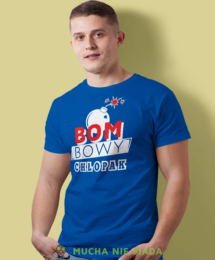bombowy chłopak, niebieska męska koszulka dla chłopaka, koszulka z nadrukiem, na prezent, na urodziny.jpg
