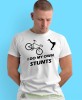 i do my own stunts, biała męska koszulka rowerowa z nadrukiem, na rower, na co dzień, na prezent, fajna koszulka dla chłopaka, rower, rowerzysta.jpg