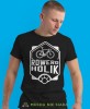 roweroholik, czarna męska koszulka rowerowa z nadrukiem, na rower, na co dzień, na prezent, fajna koszulka dla chłopaka, rower, rowerzysta.jpg