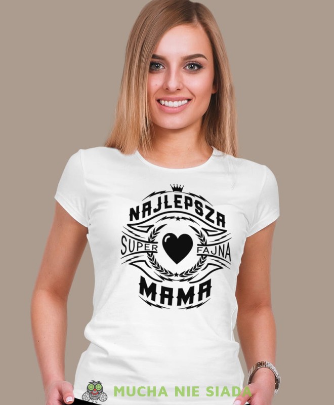 najlepsza super fajna mama, biała koszulka dla mamy, prezent dla mamy, na prezent, fajna koszulka, dzień mamy.jpg