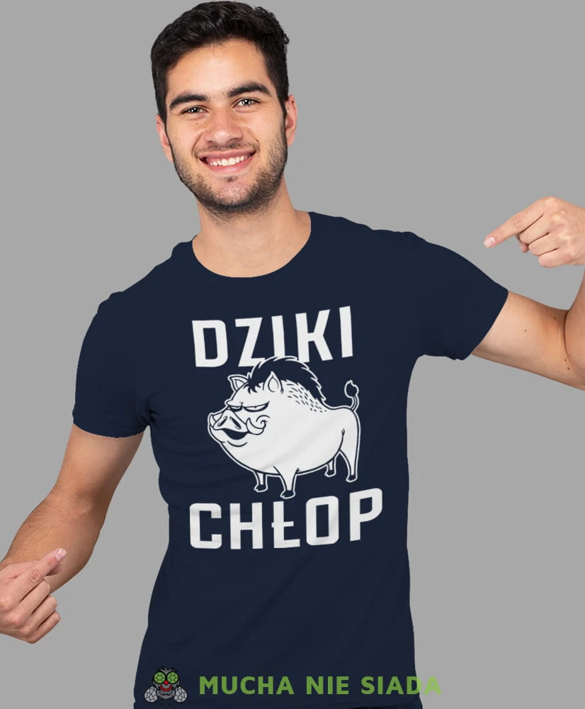dziki chłop, granatowa męska koszulka z nadrukiem na co dzień, na prezent, fajna koszulka.jpg