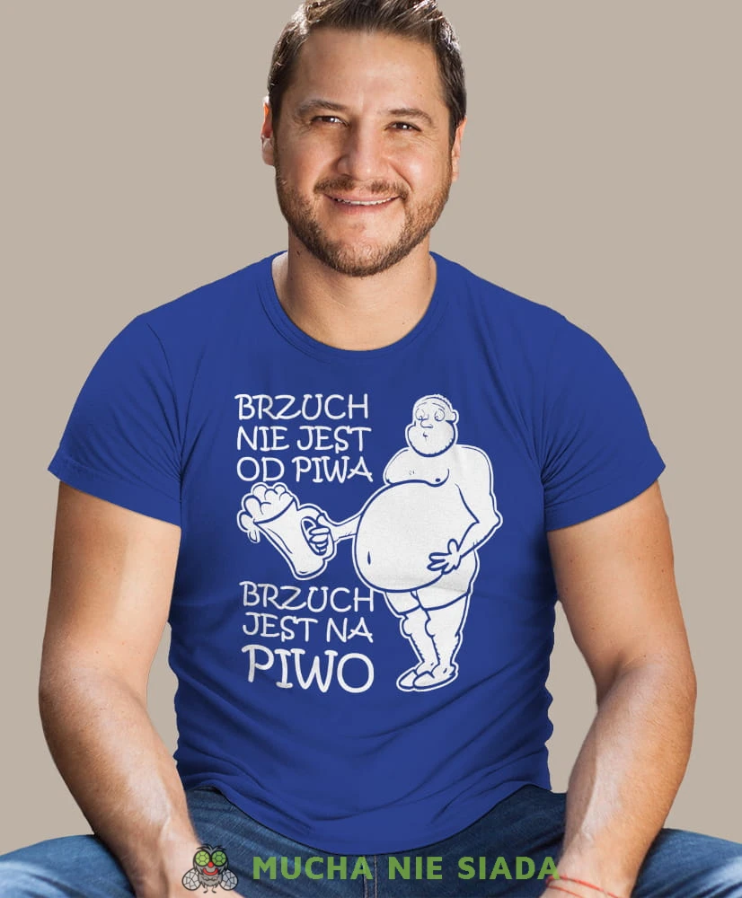 brzuch nie jest od piwa brzuch jest na piwo, niebieska męska koszulka z nadrukiem na co dzień, na prezent, fajna koszulka.jpg