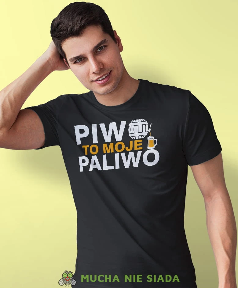 piwo to moje paliwo, czarna męska koszulka z nadrukiem na co dzień, na prezent, fajna koszulka.jpg