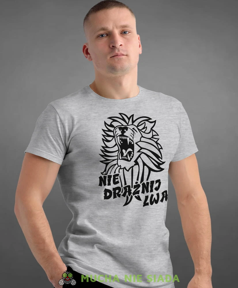 nie drażnij lwa, szara męska koszulka z nadrukiem na co dzień, na prezent, fajna koszulka.jpg