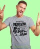 prawdziwy przyjaciel nie pozwoli byś robił głupoty sam, szara męska koszulka z nadrukiem na co dzień, na prezent, fajna koszulka, dla chłopaka, dla męża, mucha nie siada.jpg