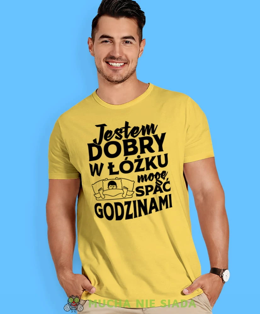 jestem dobry w łóżku mogę spać godzinami, żółta męska koszulka z nadrukiem na co dzień, na prezent, fajna koszulka, dla chłopaka, dla męża, mucha nie siada.jpg