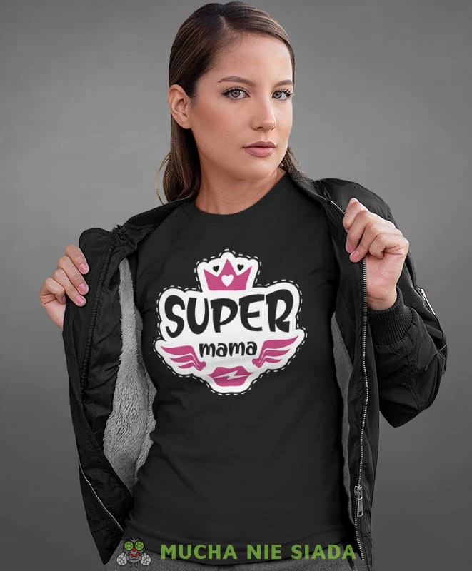 super mama, czarna koszulka dla mamy, mama, na prezent dla mamy, na prezent, koszulki dla mamy, dzień matki, mucha nie siada.jpg