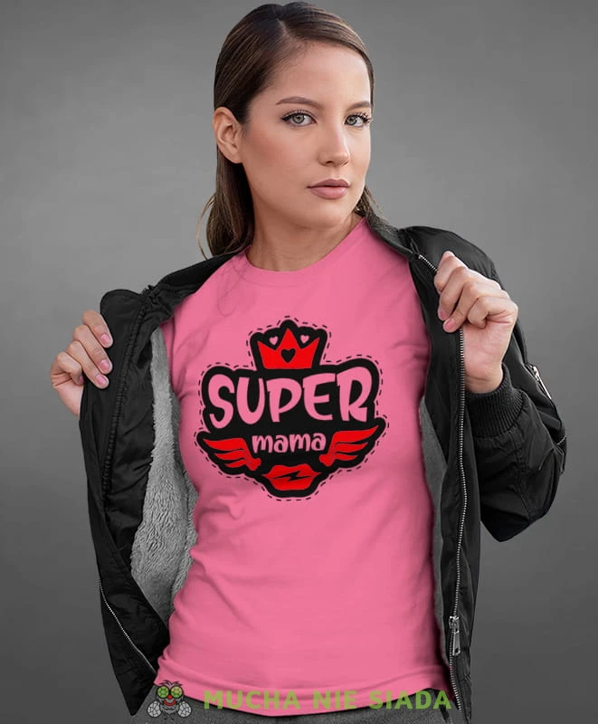 super mama, różowa koszulka dla mamy, mama, na prezent dla mamy, na prezent, koszulki dla mamy, dzień matki, mucha nie siada.jpg