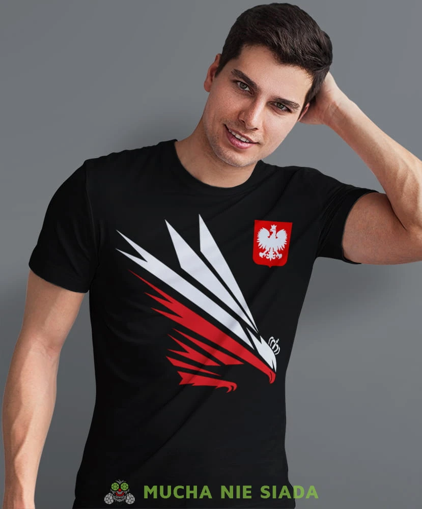 Orzeł  błyskawica godło Polski, czarna męska koszulka, koszulka patriotyczna, koszulki z grafiką patriotyczną, dla mężczyzny, dla chłopaka na prezent, koszulka Polska, koszulki Polska.jpg