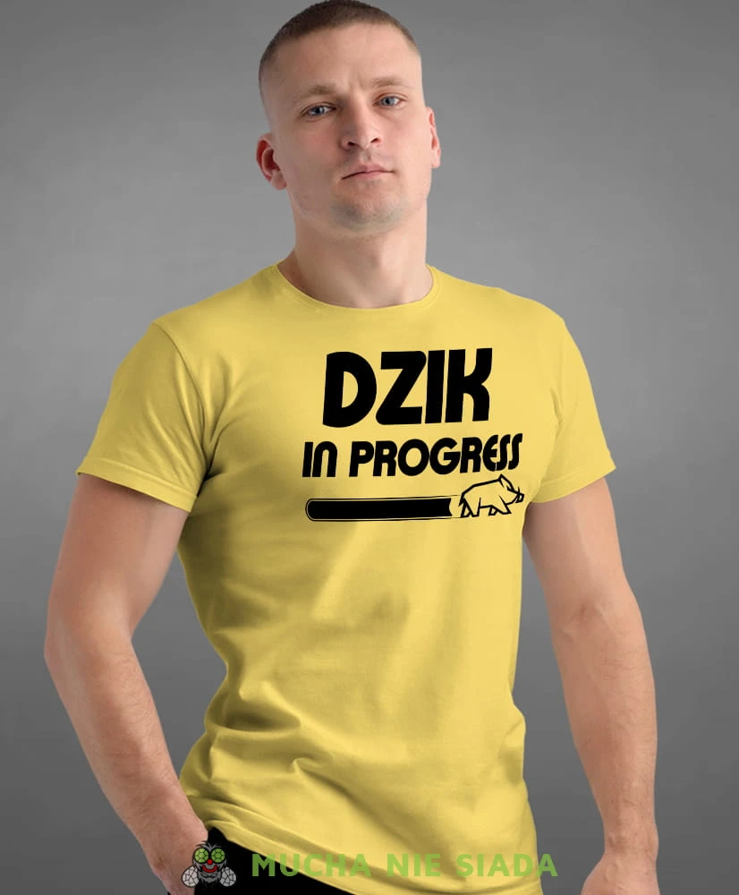 dzik in progress, żółta koszulka na siłownię, męska koszulka, koszulka sportowa, na sport, gym, na siłownię.jpg